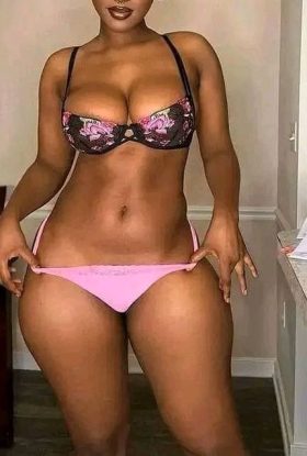 Eljoy(Makongeni escort)